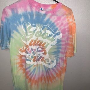 tye dye short sleeve with saying